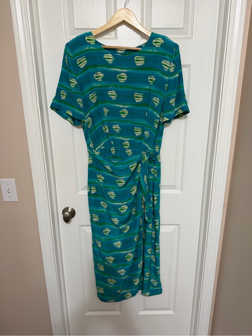 Vintage Maggy London 100% Silk Dress Teal Wrap Tropical 80’s Retro Womens Sz 16